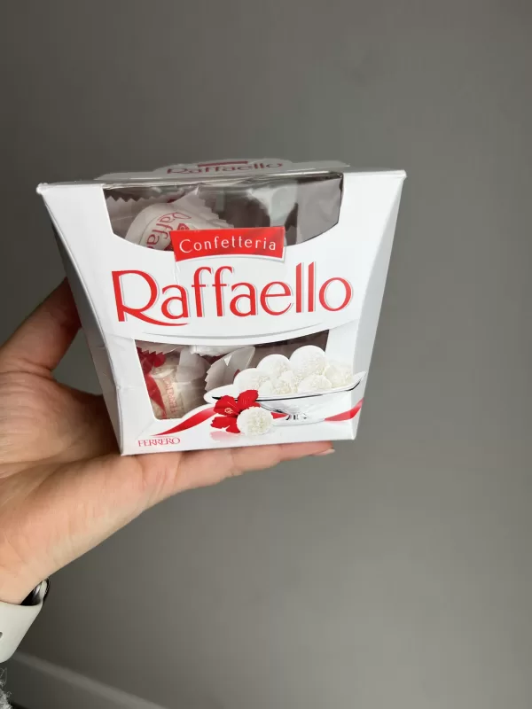 RAFFAELLO Almond Coconut Candy 15 Count